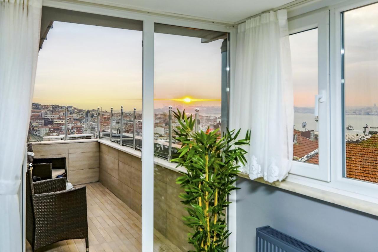 Vibrant Flat 500 M To Uskudar Ferry Station Apartment Istanbul Bagian luar foto